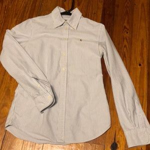 Classic Ralph Lauren women’s button down